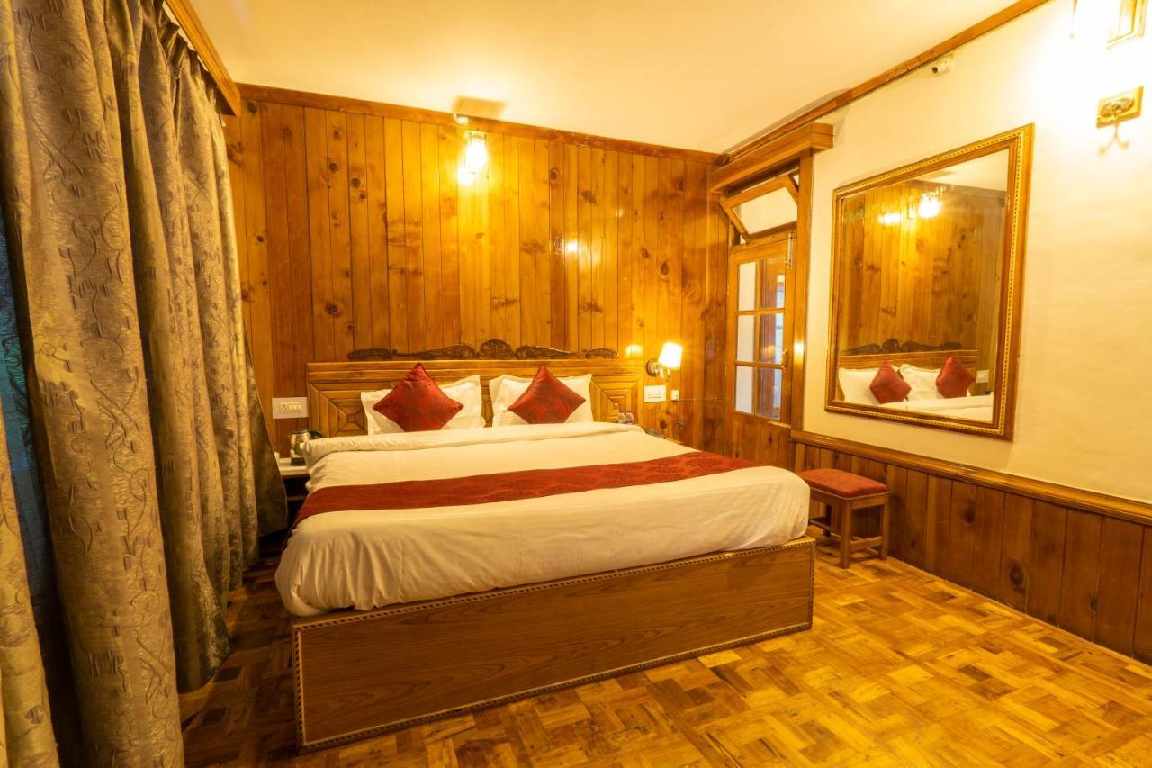 Holiday Home International -Vivaan Stays Manāli Exteriör bild