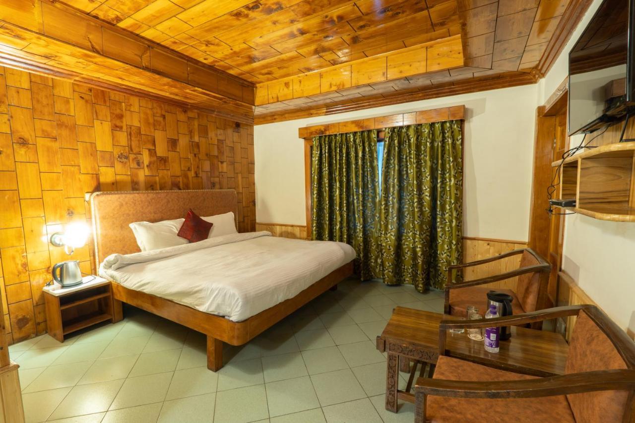 Holiday Home International -Vivaan Stays Manāli Exteriör bild