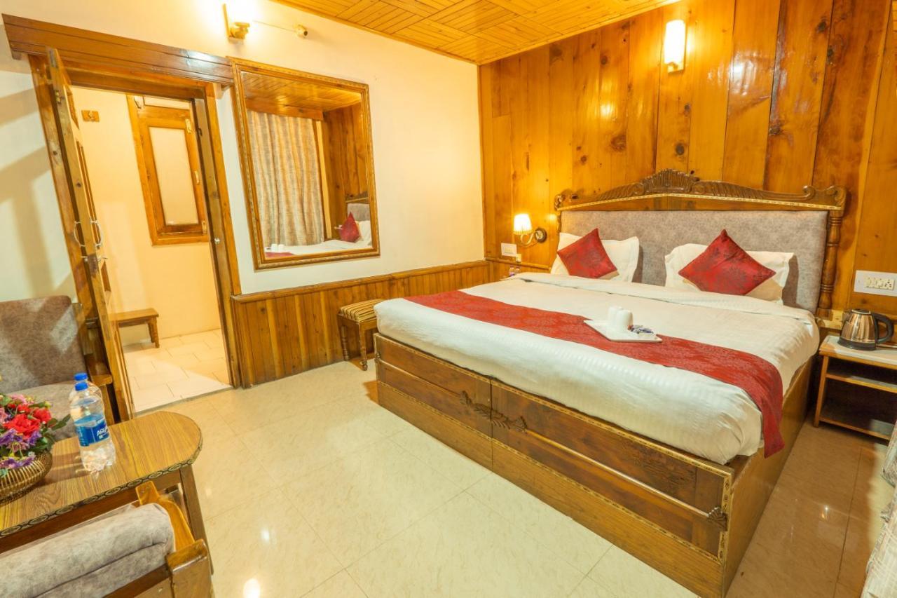 Holiday Home International -Vivaan Stays Manāli Exteriör bild
