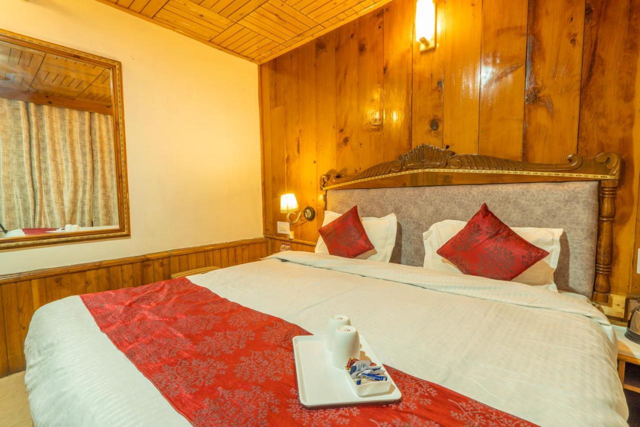 Holiday Home International -Vivaan Stays Manāli Exteriör bild
