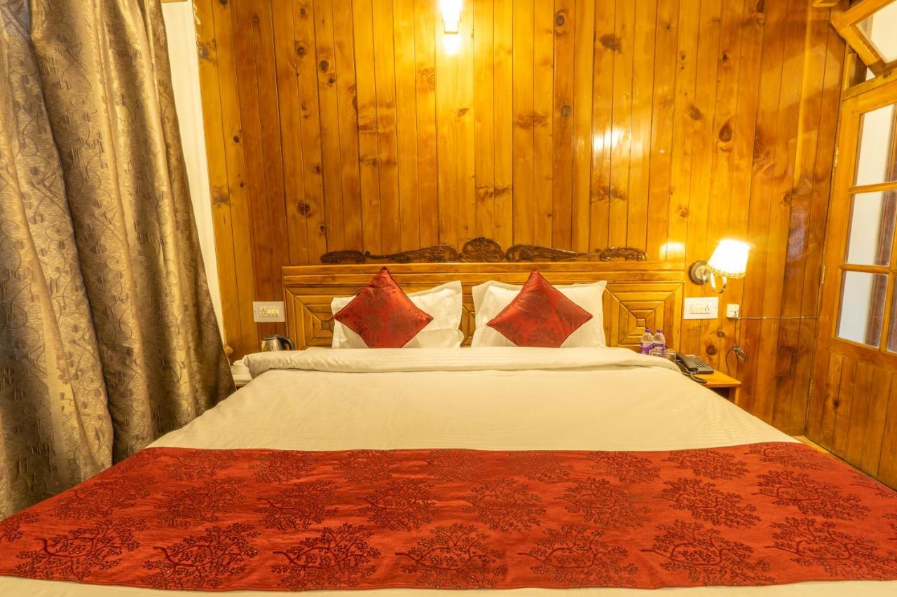 Holiday Home International -Vivaan Stays Manāli Exteriör bild