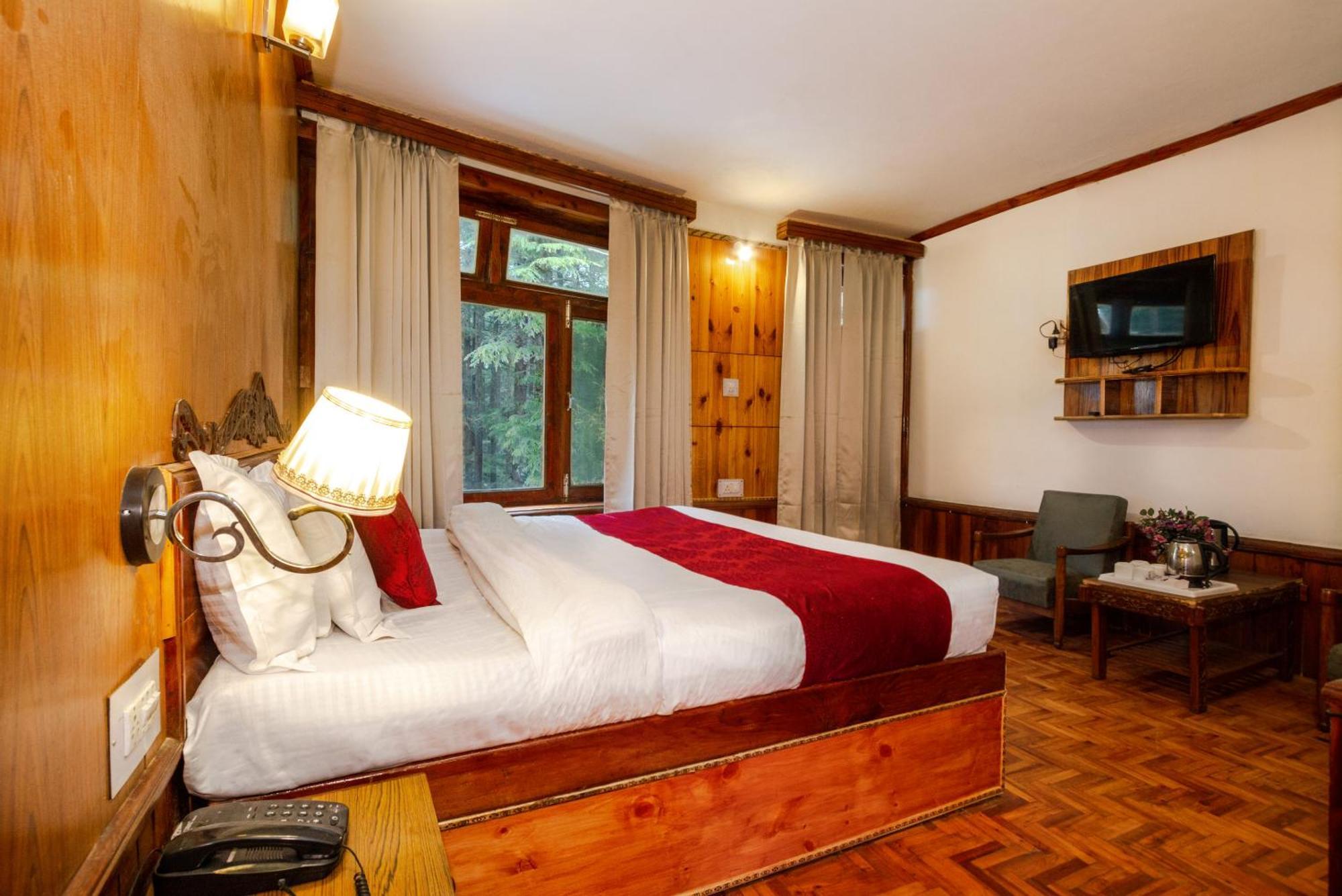Holiday Home International -Vivaan Stays Manāli Exteriör bild
