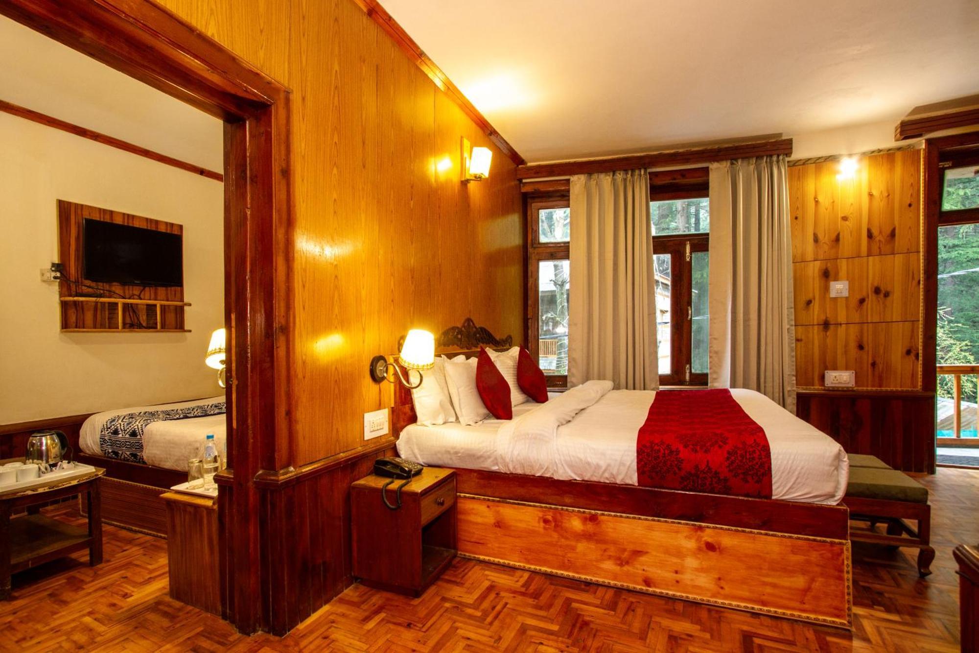 Holiday Home International -Vivaan Stays Manāli Exteriör bild